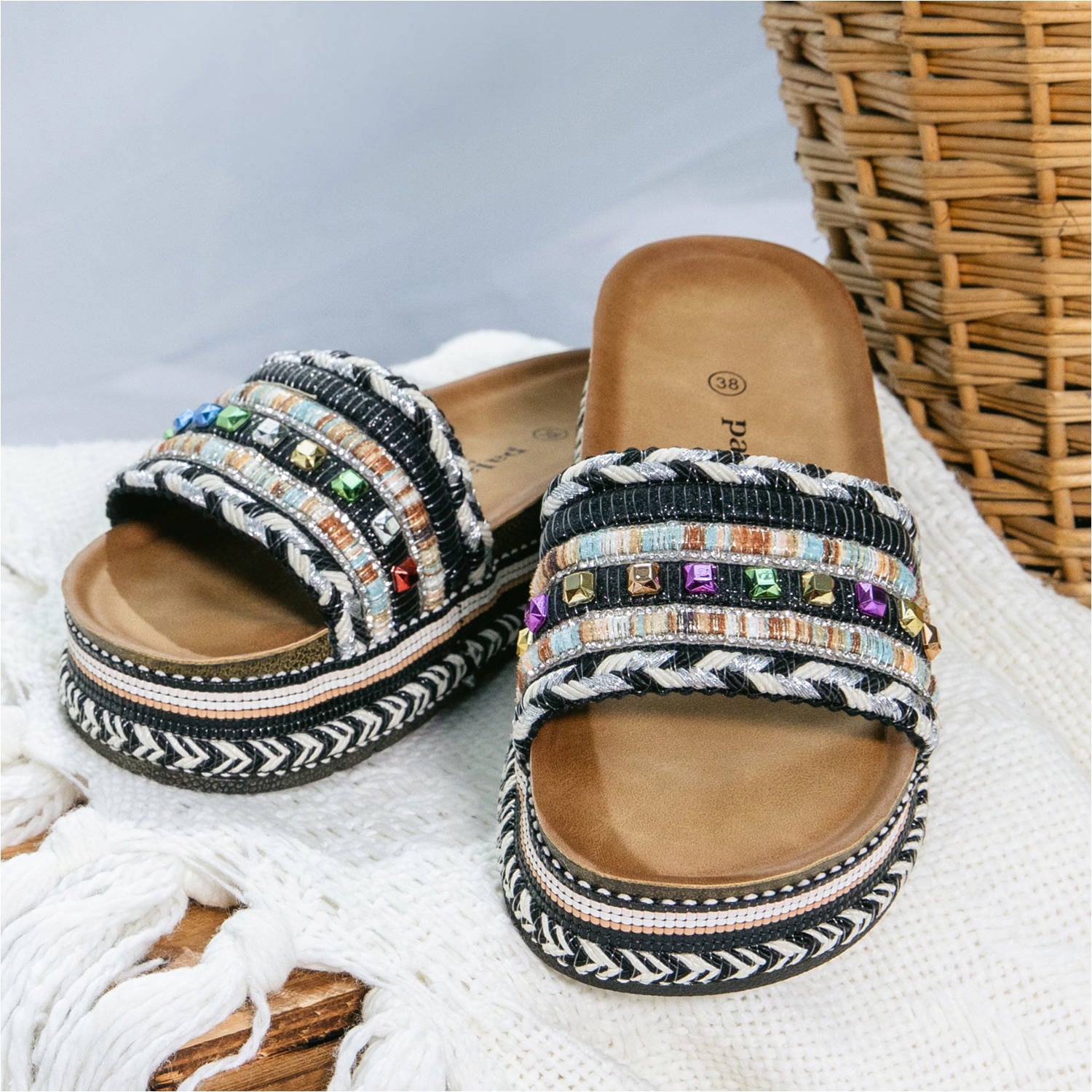 Vaphine by Sila Sahin Schwarz