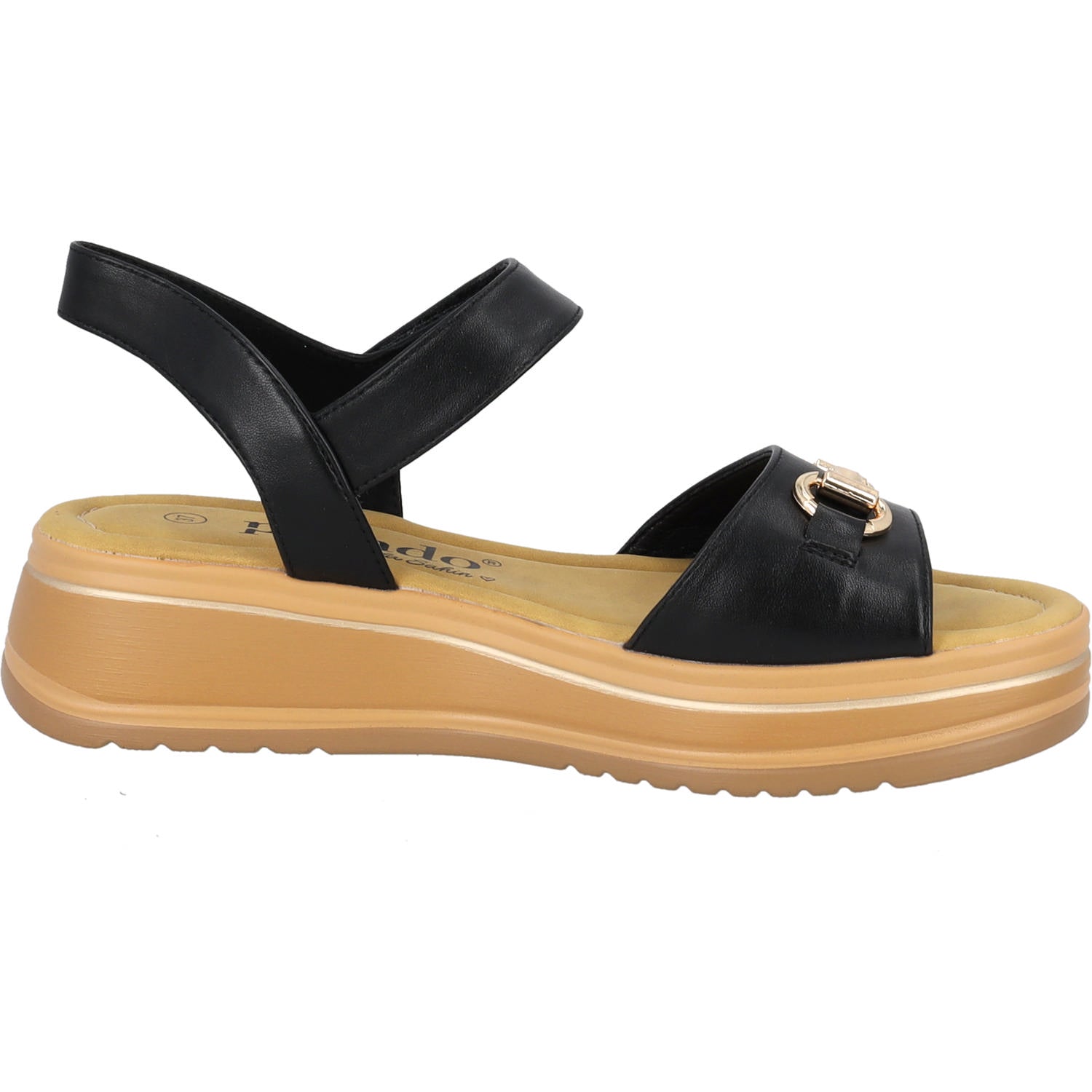 Stamelos by Sila Sahin Schwarz