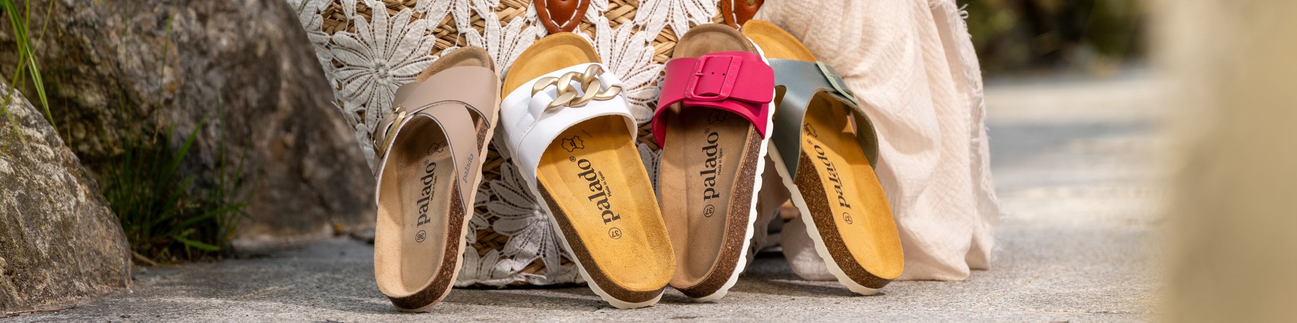 Sandalen & Pantoletten