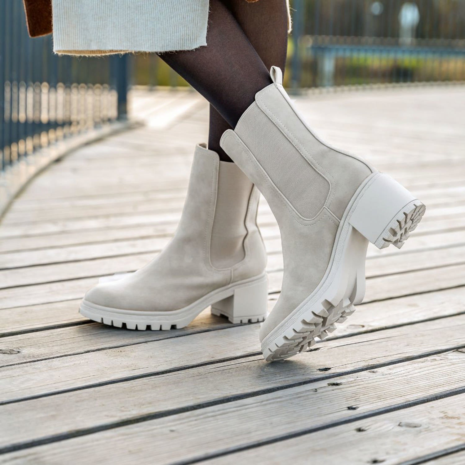 Thasos 018-1401 Beige/Cream