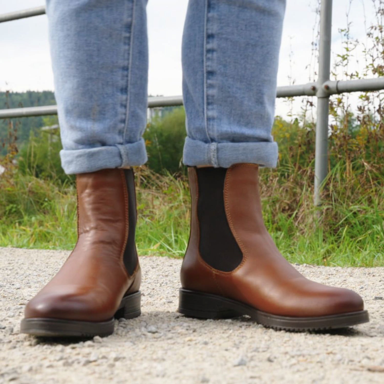 Paros P Hellbraun/Braun