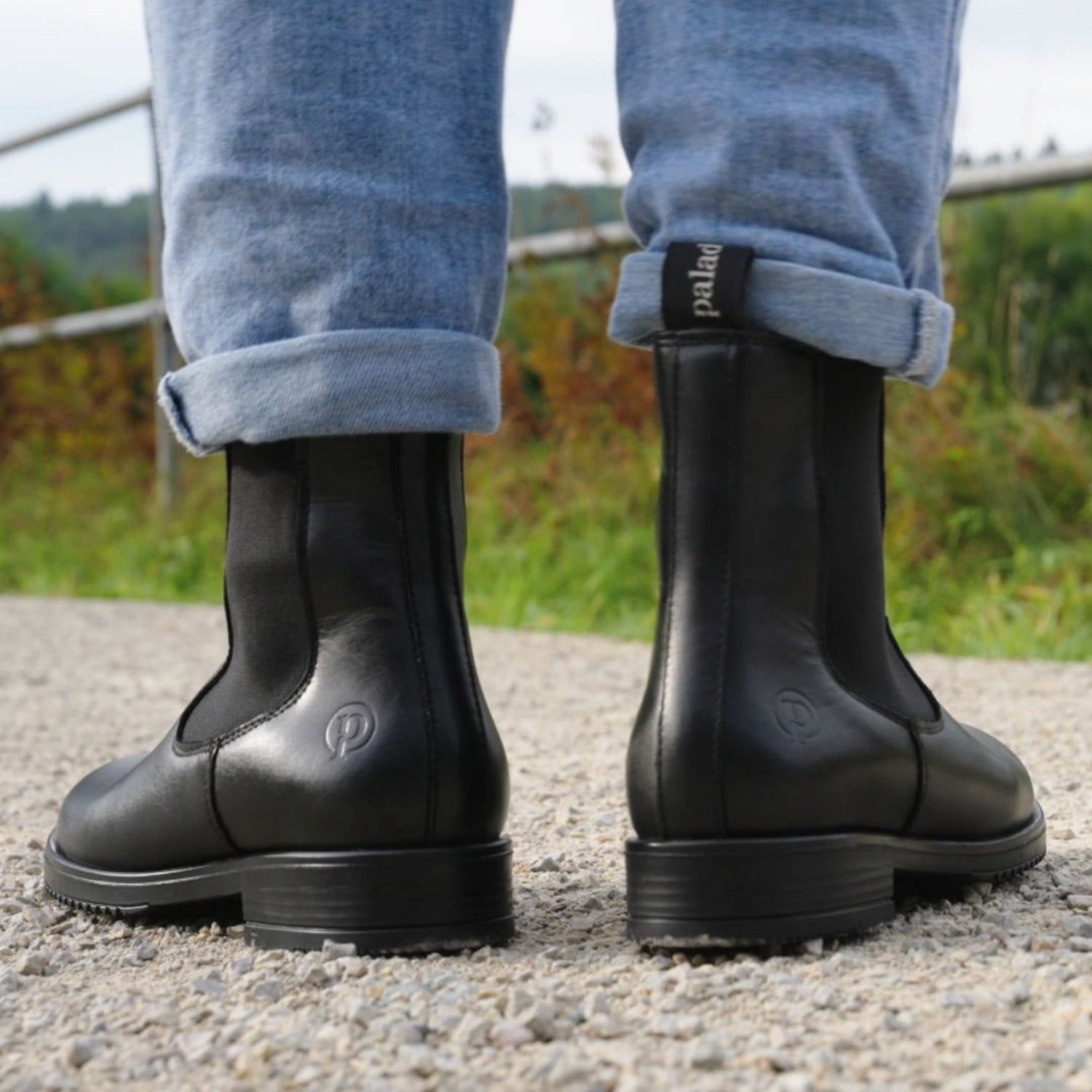 Paros P Schwarz Matt