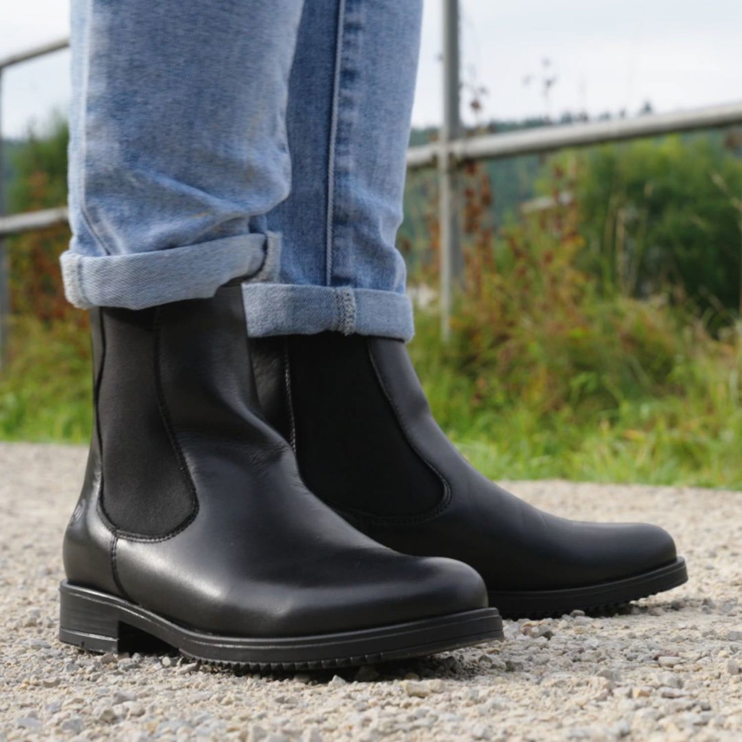 Paros P Schwarz Matt