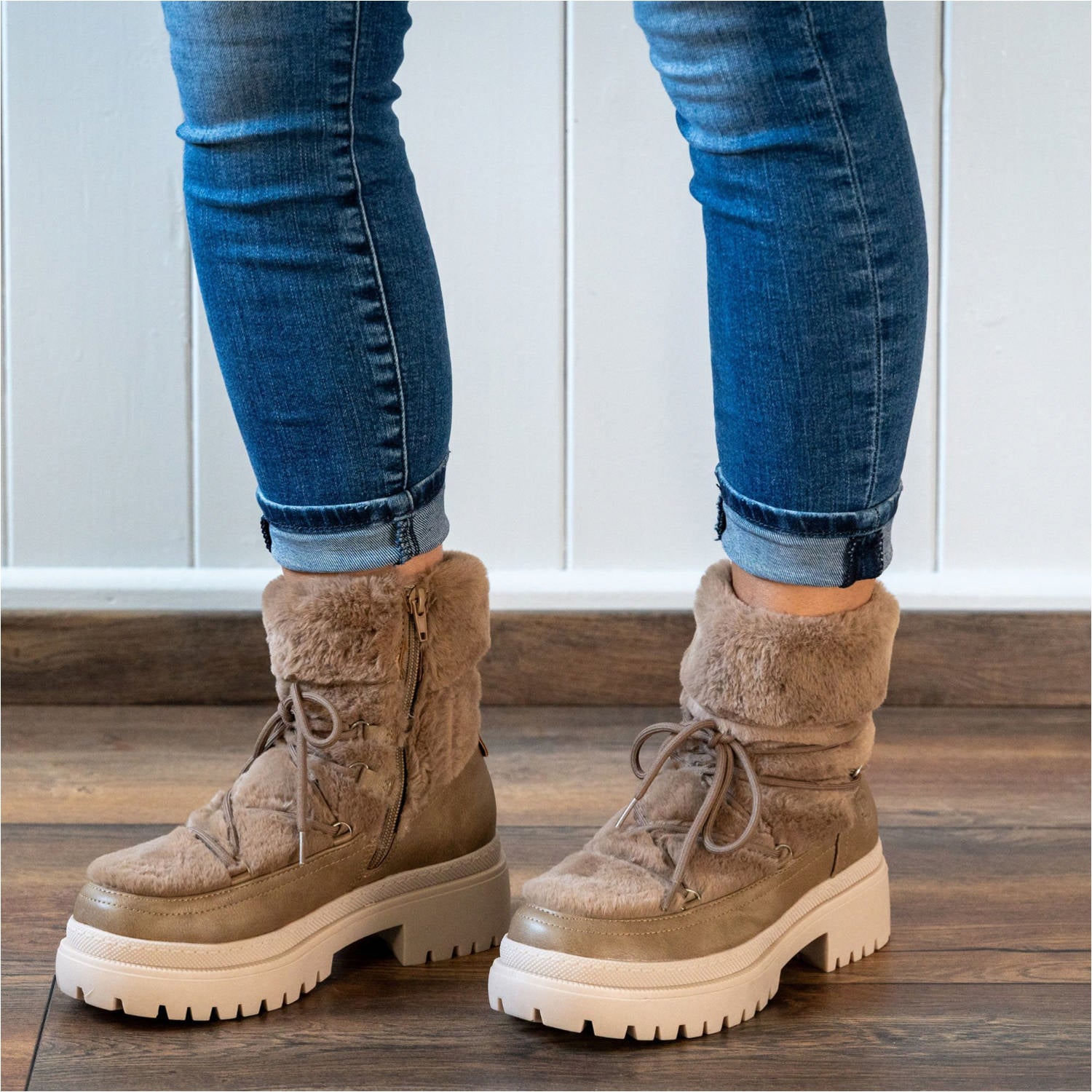 Ithaka Beige