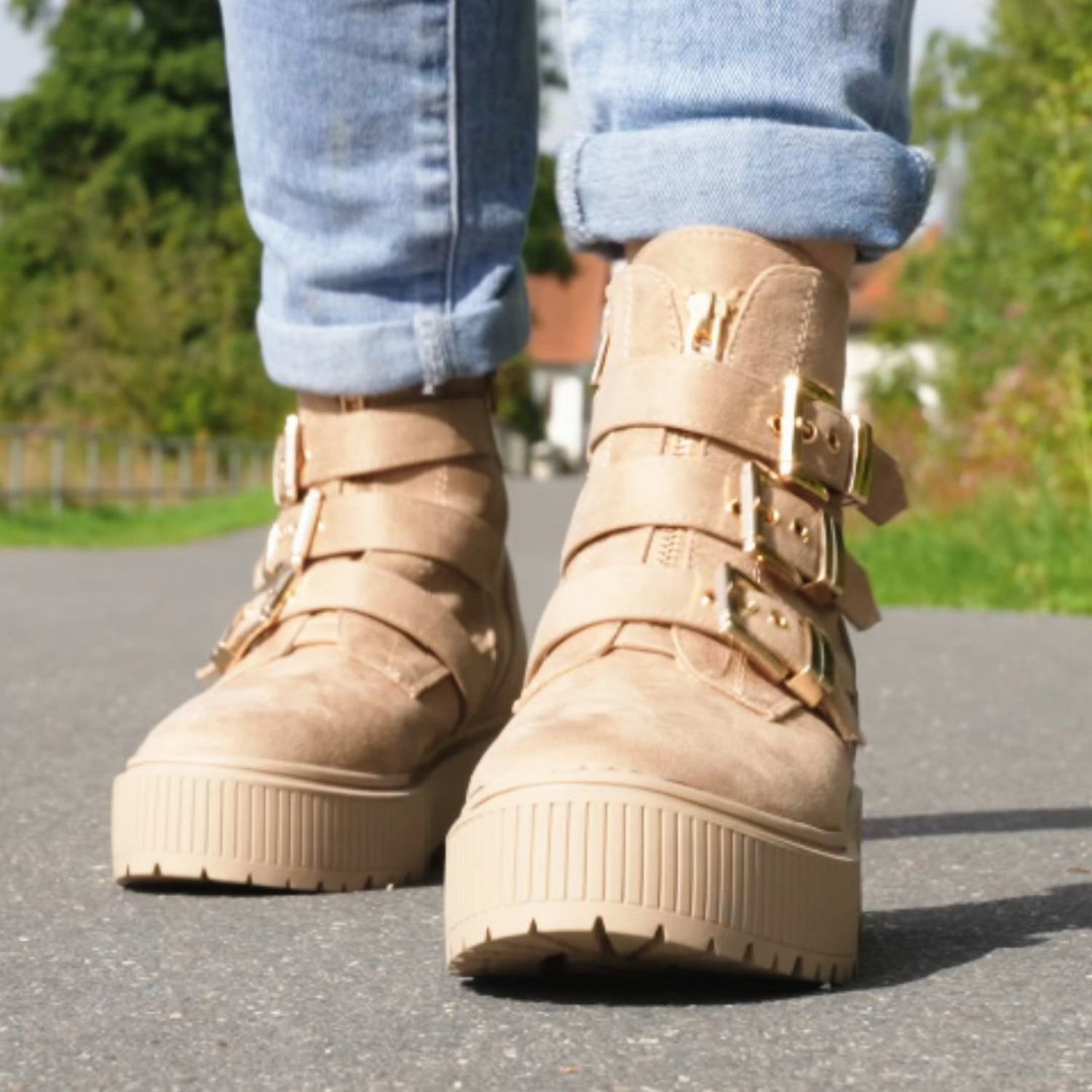 Beyeal Beige