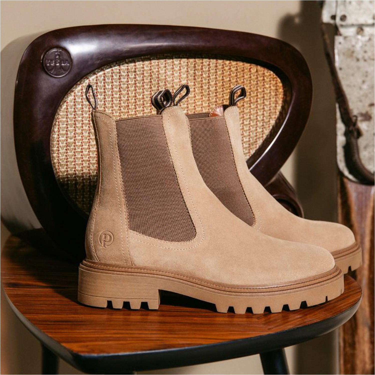 Luctoria Beige