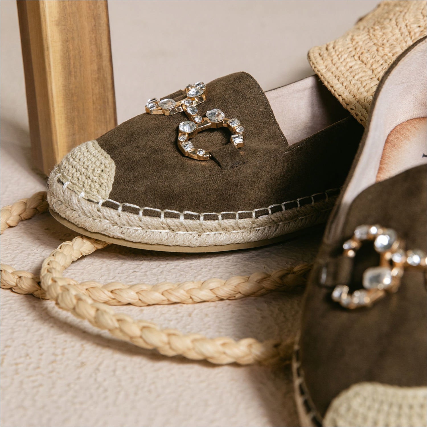 Elamoira by Sila Sahin Braun