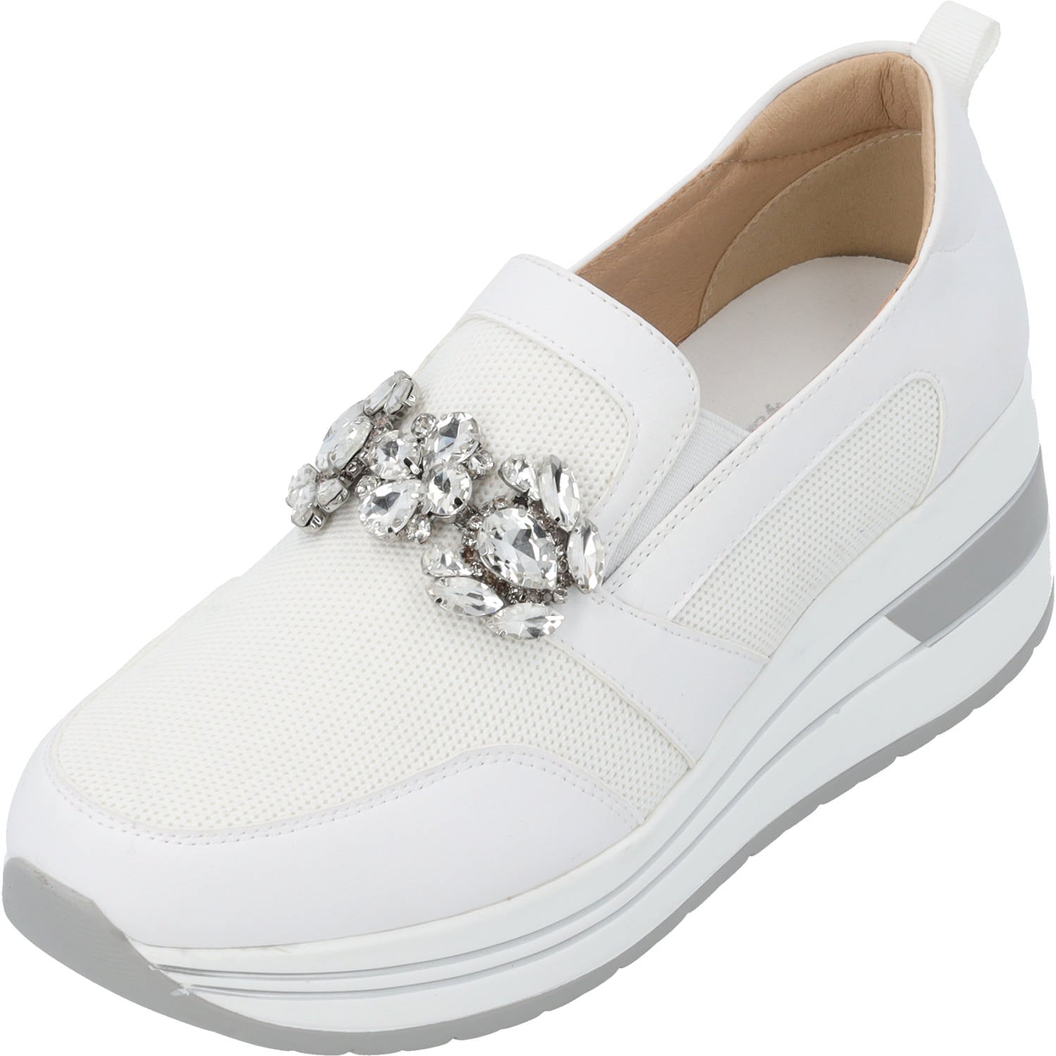 Everis by Sila Sahin Weiß