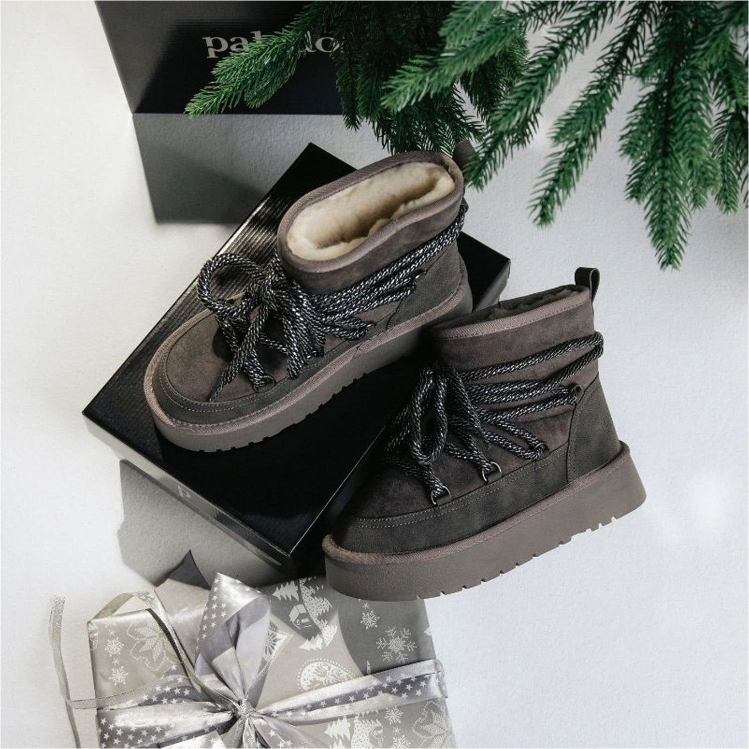 Parona by Sila Sahin Grau