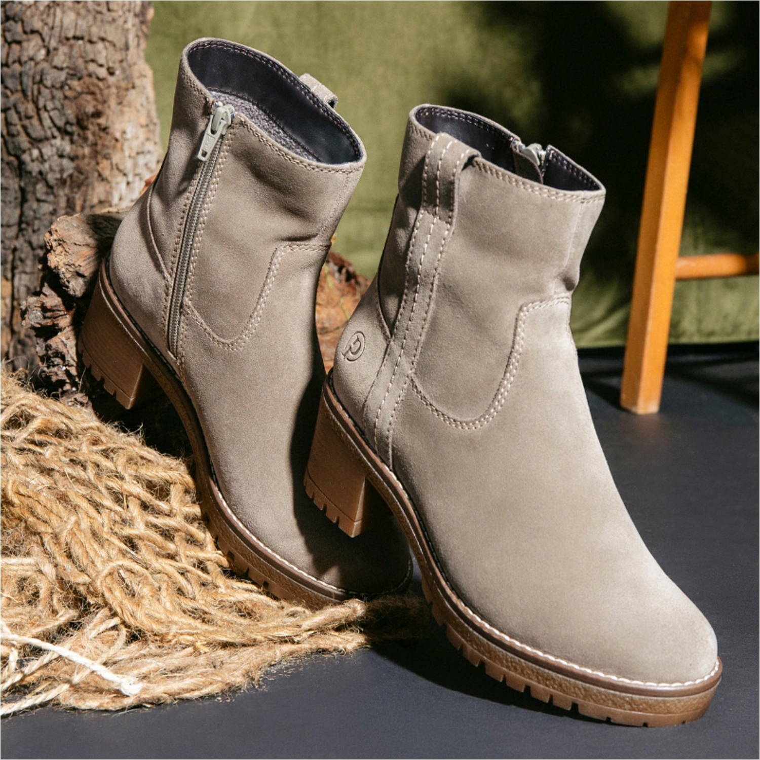Farrie Beige