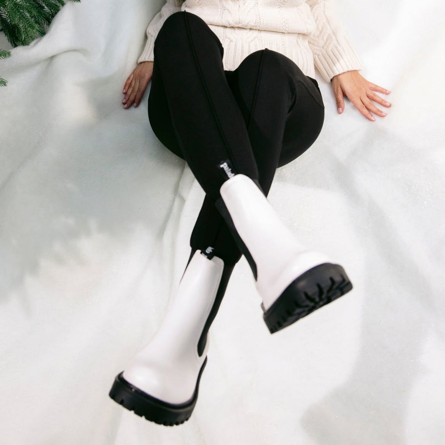 Mingal by Sila Sahin Weiß