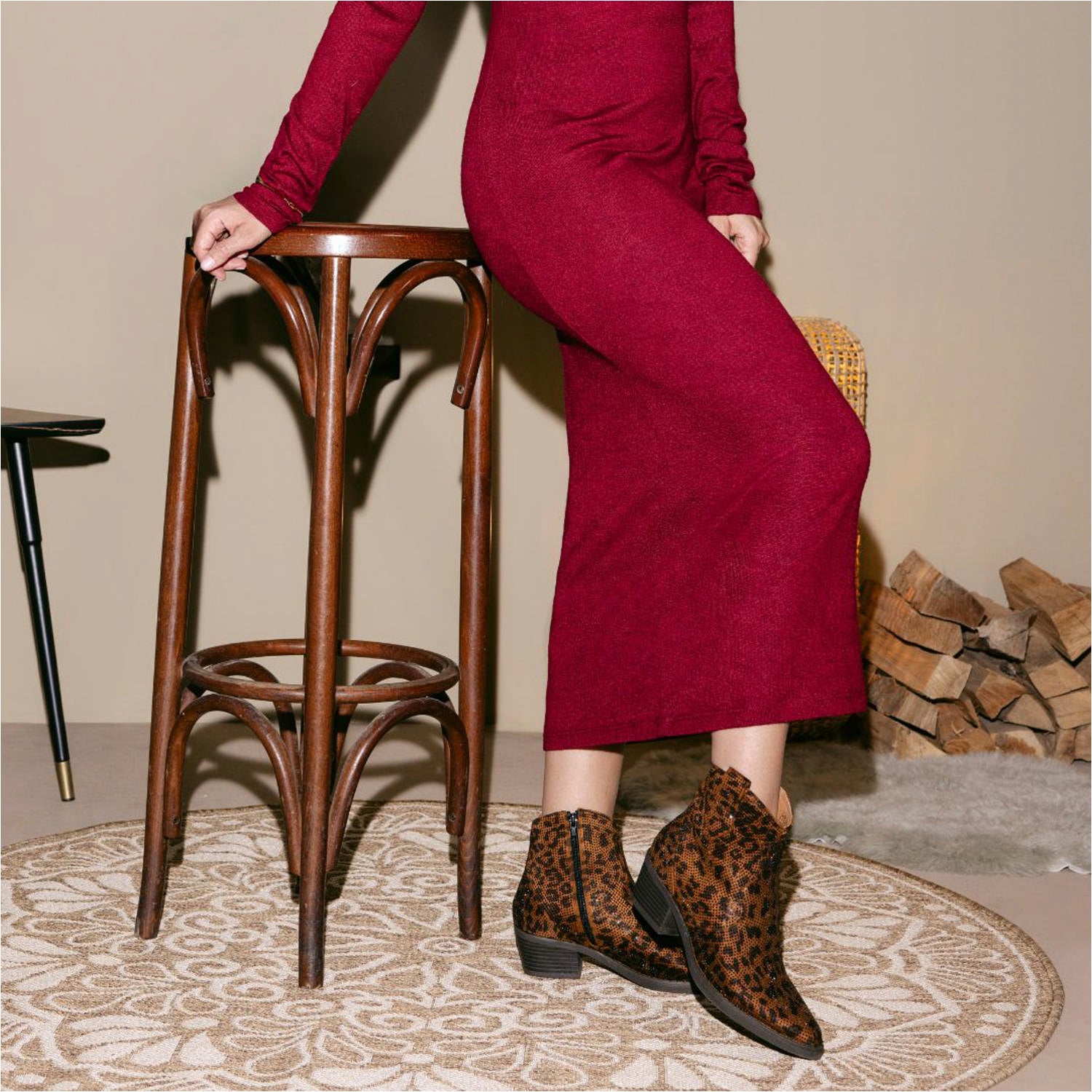 Nerira by Sila Sahin Leo Glitzer