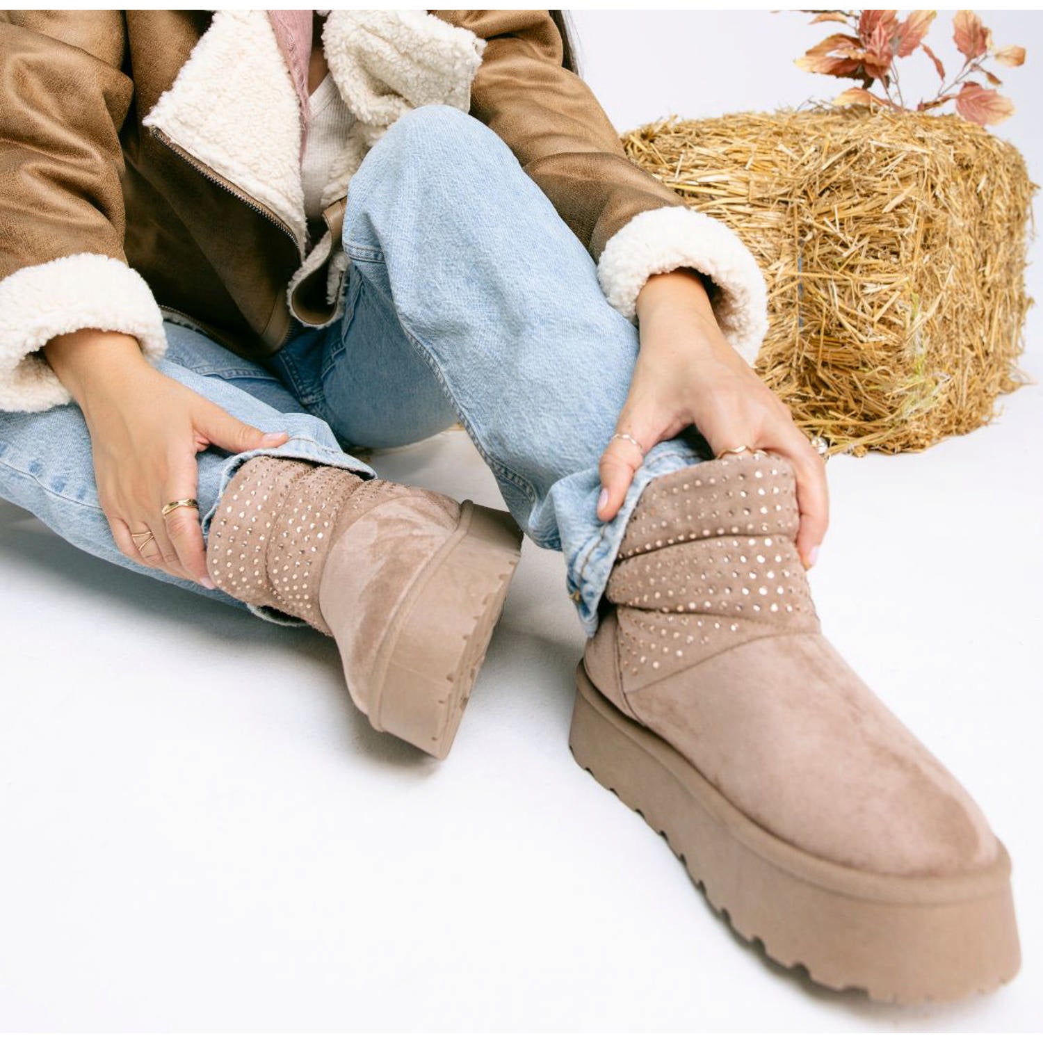 Meldanna by Sila Sahin Sand