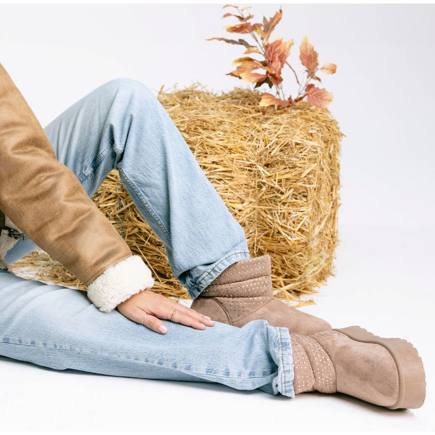 Meldanna by Sila Sahin Sand