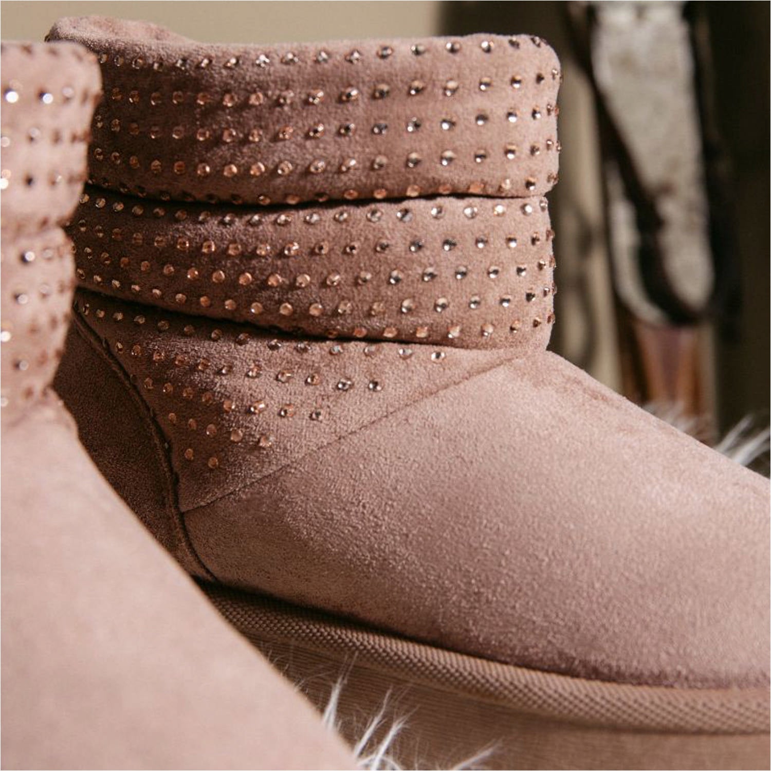 Meldanna by Sila Sahin Sand