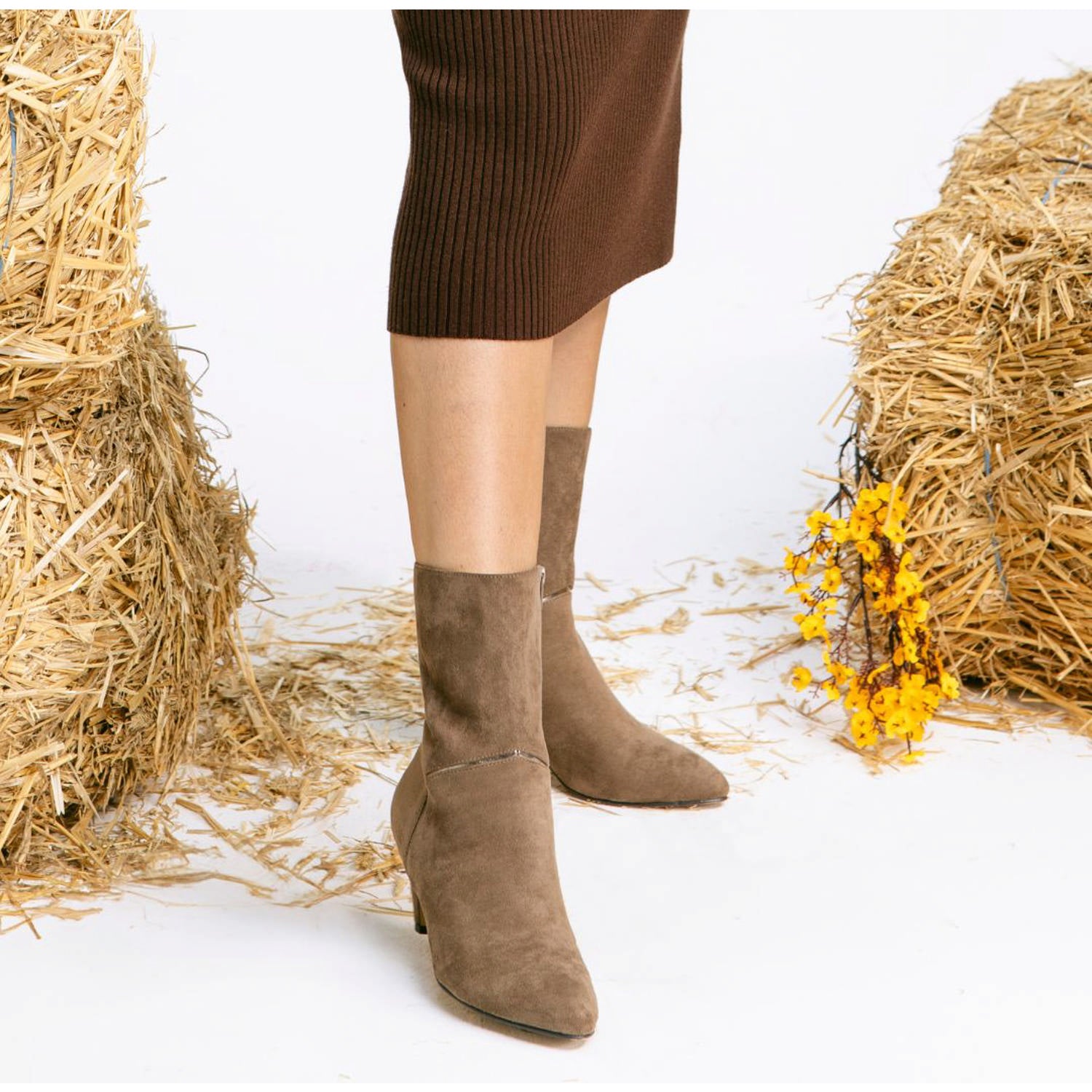 Nianys by Sila Sahin Sand